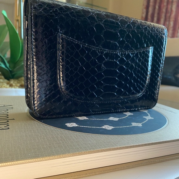 ✨ RARE Chanel WOC Black Python ⭐️ NWT - Picture 2 of 15